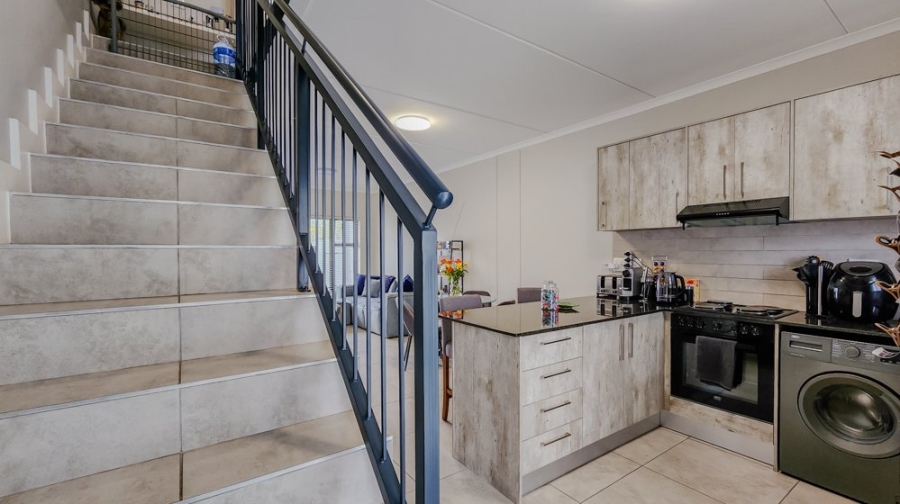 2 Bedroom Property for Sale in Zonnendal Western Cape